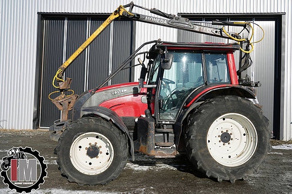 Valtra N101 2 of 5