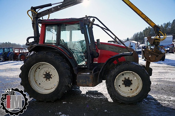 Valtra N101 4 of 5