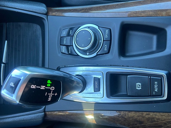 BMW X6 25 of 29