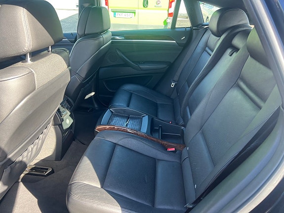 BMW X6 18 of 29