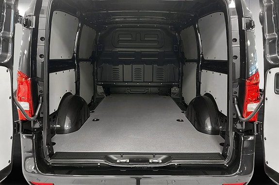 Mercedes-Benz Vito 119 12 of 12