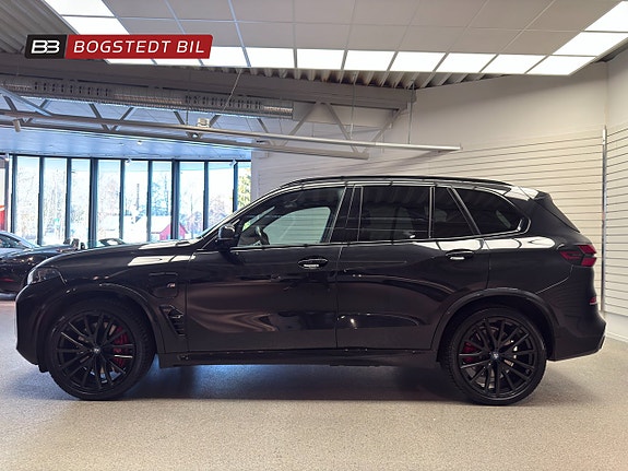BMW X5 8 of 26