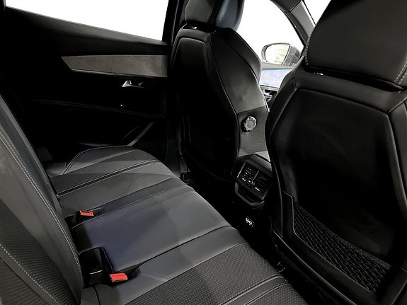 Peugeot 3008 13 of 19