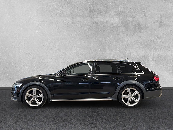 Audi A6 allroad 2 of 5