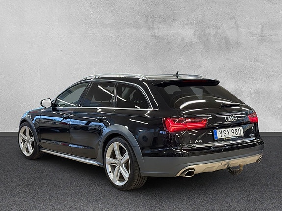 Audi A6 allroad 3 of 5