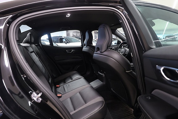 Volvo S60 10 of 22