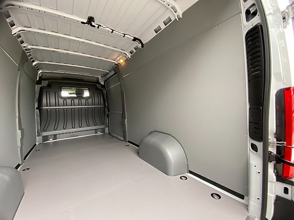 Peugeot Boxer 19 of 30