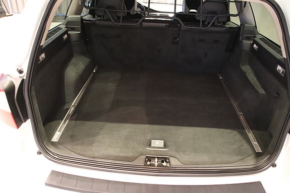 Volvo V70 7 of 14