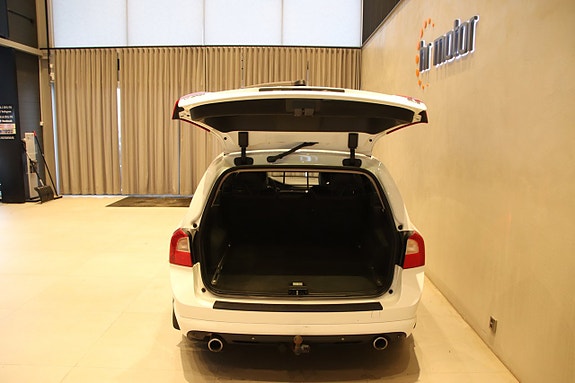 Volvo V70 6 of 14