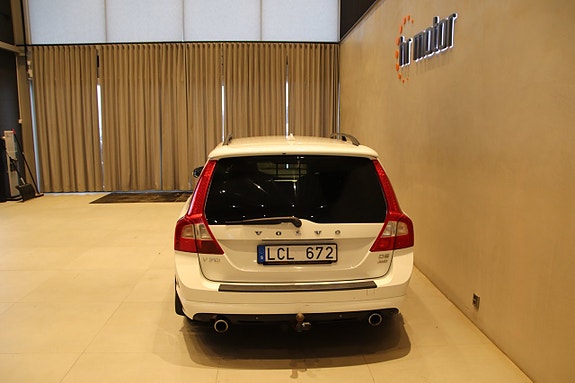 Volvo V70 5 of 5