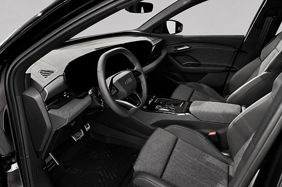 Audi Q6 e-tron 6 of 8