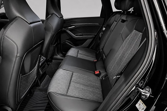 Audi Q6 e-tron 8 of 8