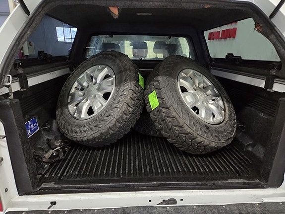 Ford Ranger 8 of 10