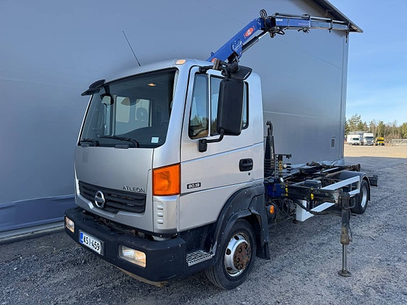 Nissan Atleon 4x2