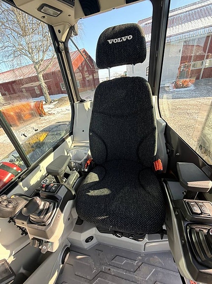 Minigrävare Volvo ECR40F med rototilt 9 of 12