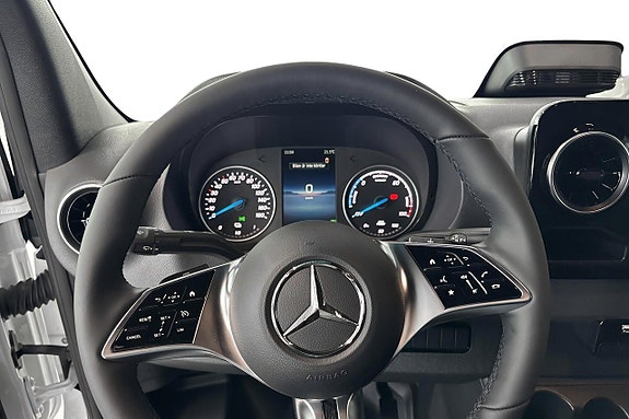 Mercedes-Benz eSprinter 314 8 of 15