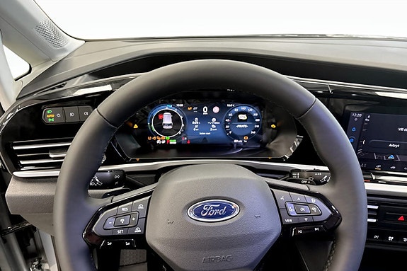 Ford Transit Connect 12 of 14