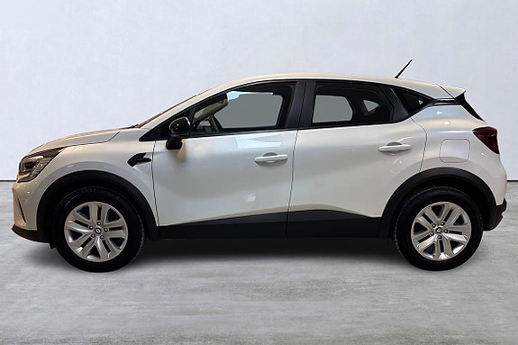 Renault Captur 2 of 5