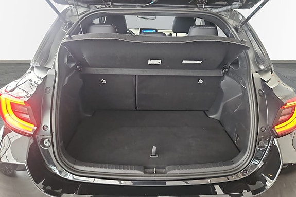 Toyota Yaris 10 of 15