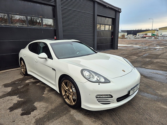 Porsche Panamera 4S