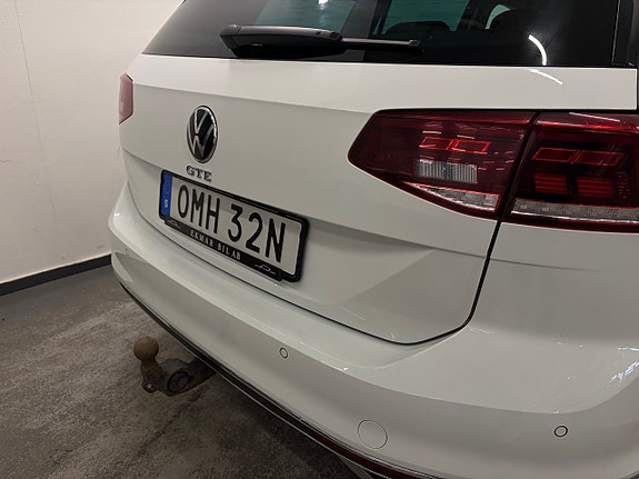 Volkswagen Passat 25 of 25