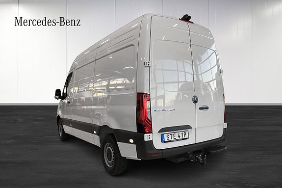 Mercedes-Benz eSprinter 314 3 of 13