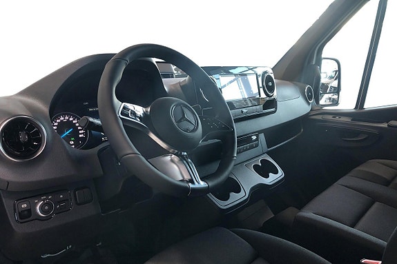 Mercedes-Benz eSprinter 314 5 of 13