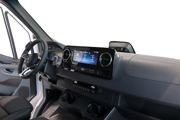 Mercedes-Benz eSprinter 314 8 of 13