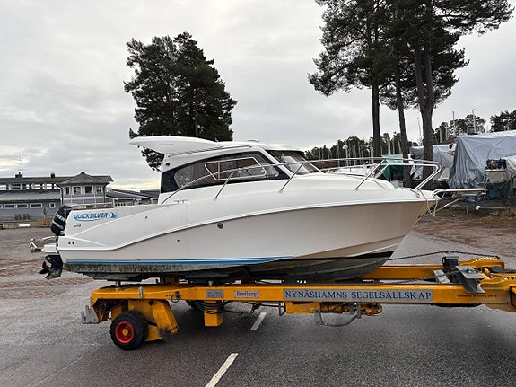 Sälj din båt till oss redan idag. Tryggt och enkelt.