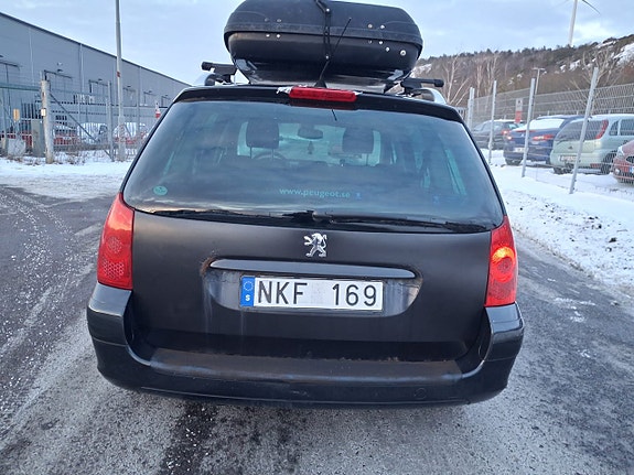 Peugeot 307 SW 4 of 5