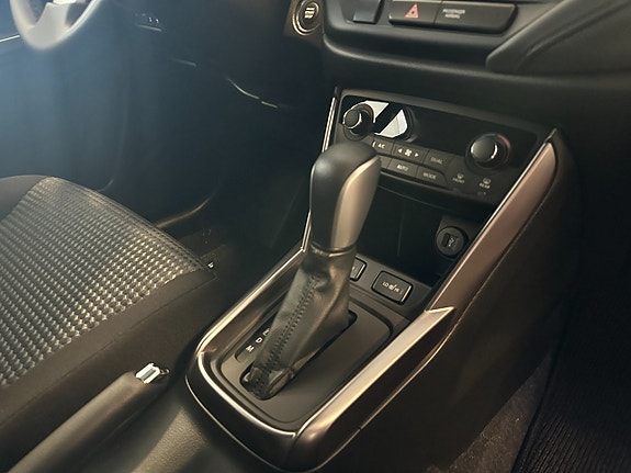Suzuki S-Cross 14 of 16