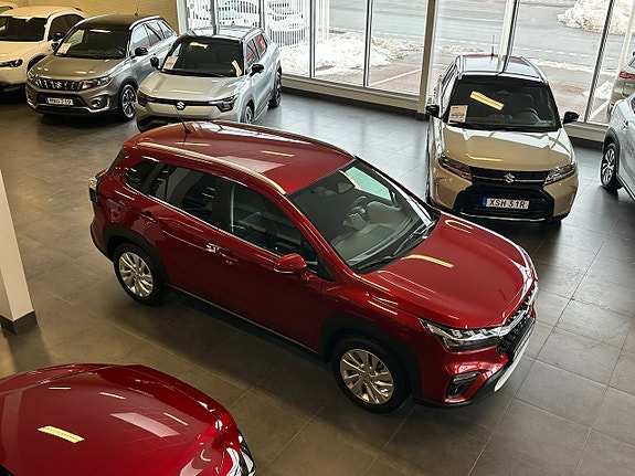 Suzuki S-Cross 5 of 5