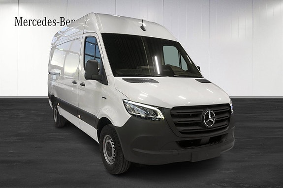 Mercedes-Benz eSprinter 314 2 of 12
