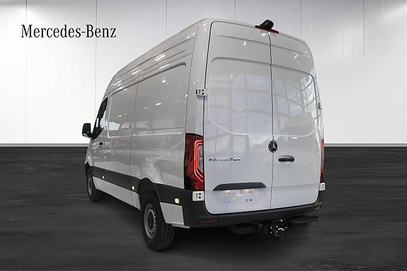 Mercedes-Benz eSprinter 314 3 of 12