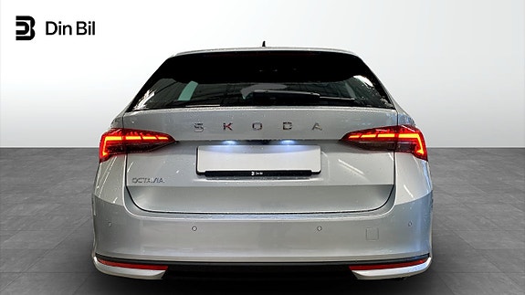 Skoda Octavia 5 of 5