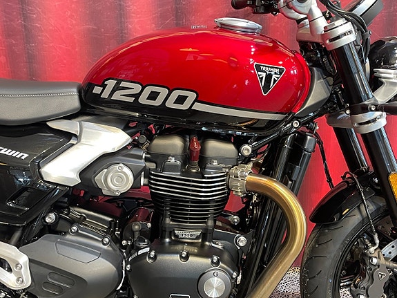 Triumph SPEED TWIN 1200 *LAGERFINAL* 5 of 15
