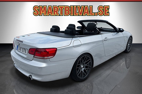 BMW 335i 3 of 5