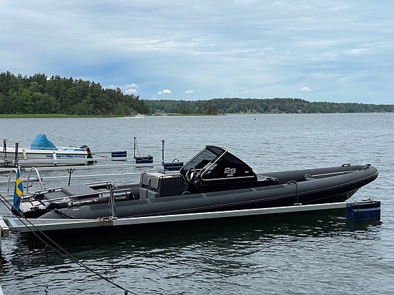 Goldfish 29 Sport med Mercury Diesel V8 4,2 TDI 370 hk 2 of 5