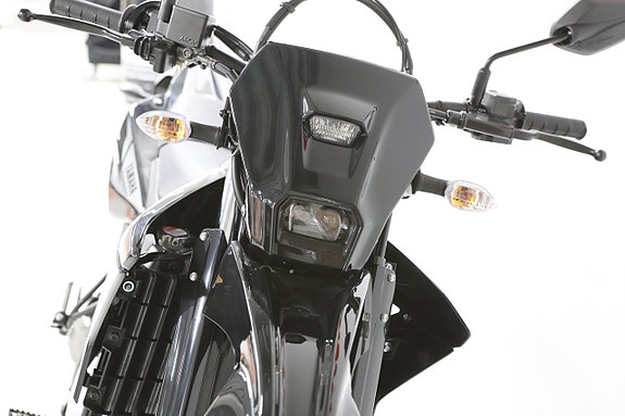 Yamaha WR 125 R 4 of 8