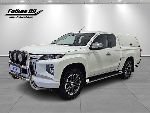 Mitsubishi L200 Club Cab