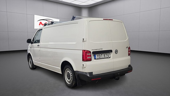 Volkswagen Transporter 4 of 5