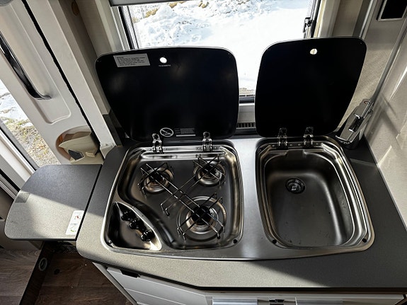 Hymer Exsis I 580 Backkamera/Stort garage/steglös automatlåda 9 of 20