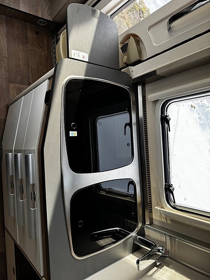 Hymer Exsis I 580 Backkamera/Stort garage/steglös automatlåda 8 of 20