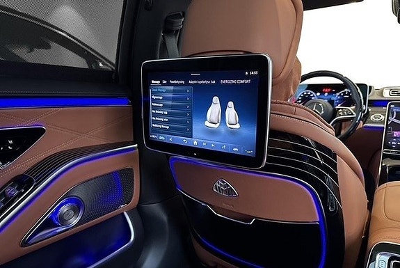 Mercedes-Benz S-Klass 26 of 30