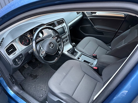 Volkswagen Golf-Serie 4 of 6
