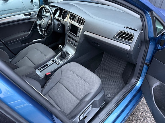Volkswagen Golf-Serie 5 of 6