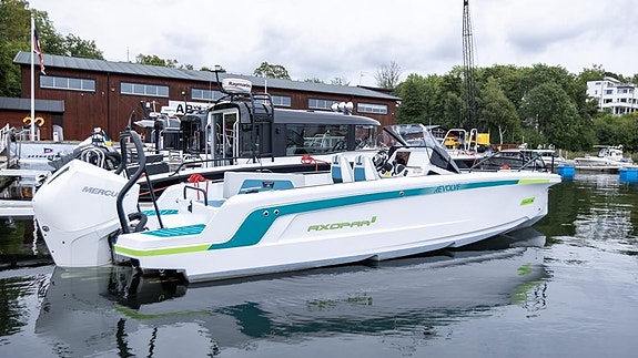 Axopar 22 Spyder - 2021 2 of 21