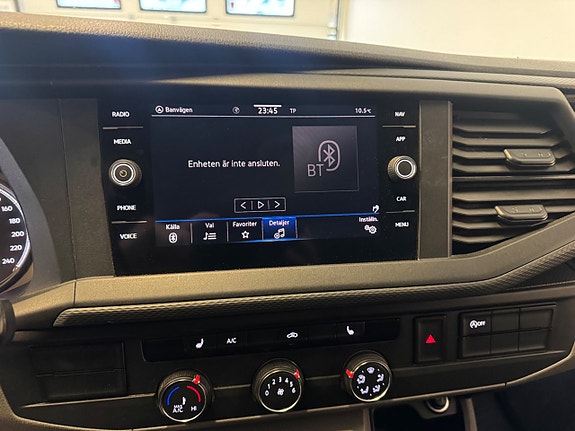 Volkswagen Transporter 10 of 13