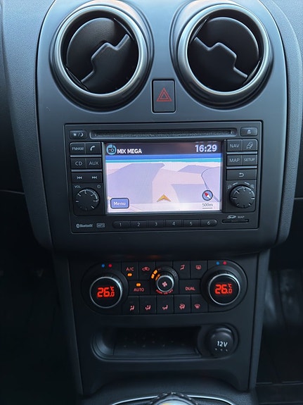Nissan Qashqai 15 of 15