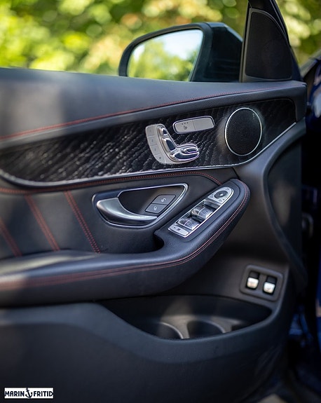Mercedes-Benz AMG GT Black Series 3 of 7
